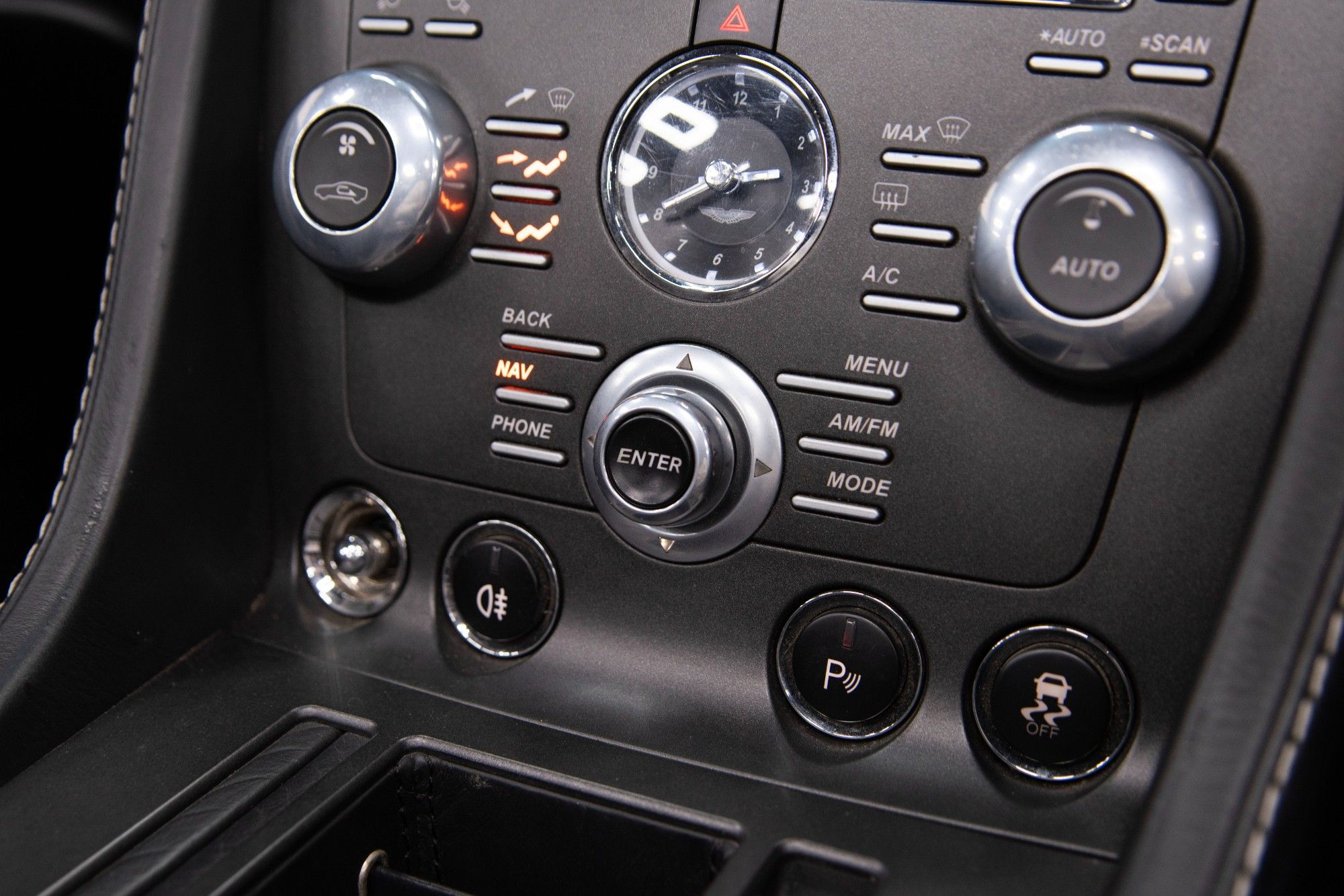 USED 2013 04 ASTON MARTIN VANTAGE 4.7 V8 ROADSTER 