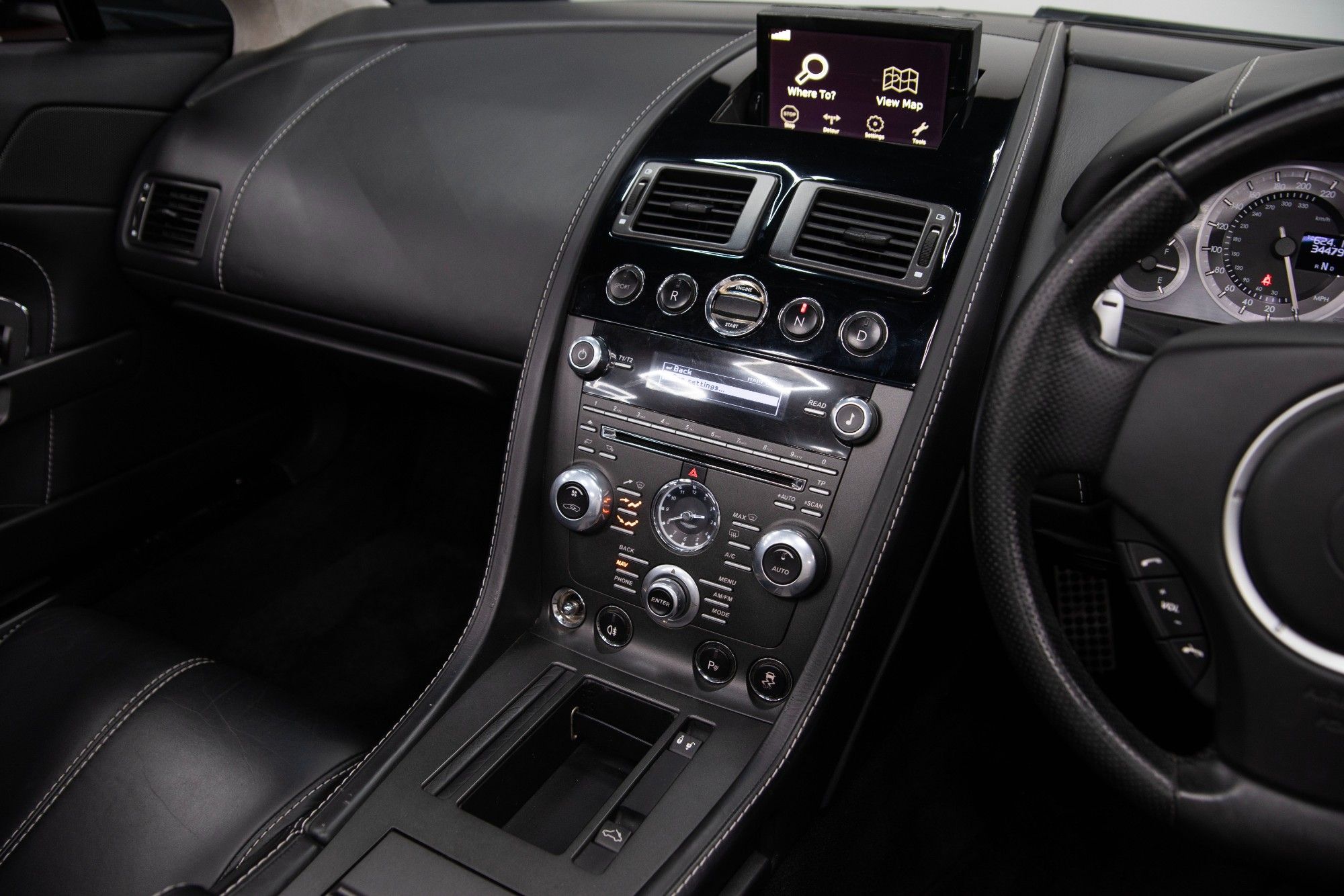 USED 2013 04 ASTON MARTIN VANTAGE 4.7 V8 ROADSTER 