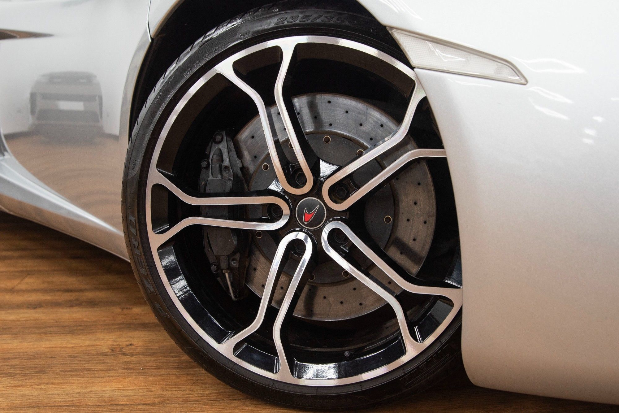 USED 2012 54 MCLAREN MP4-12C 3.8 V8 