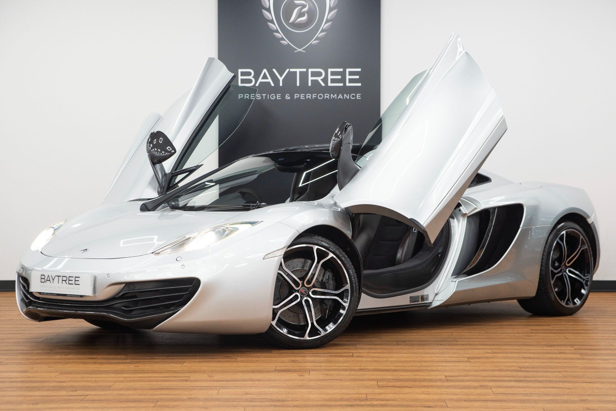 USED 2012 54 MCLAREN MP4-12C 3.8 V8 