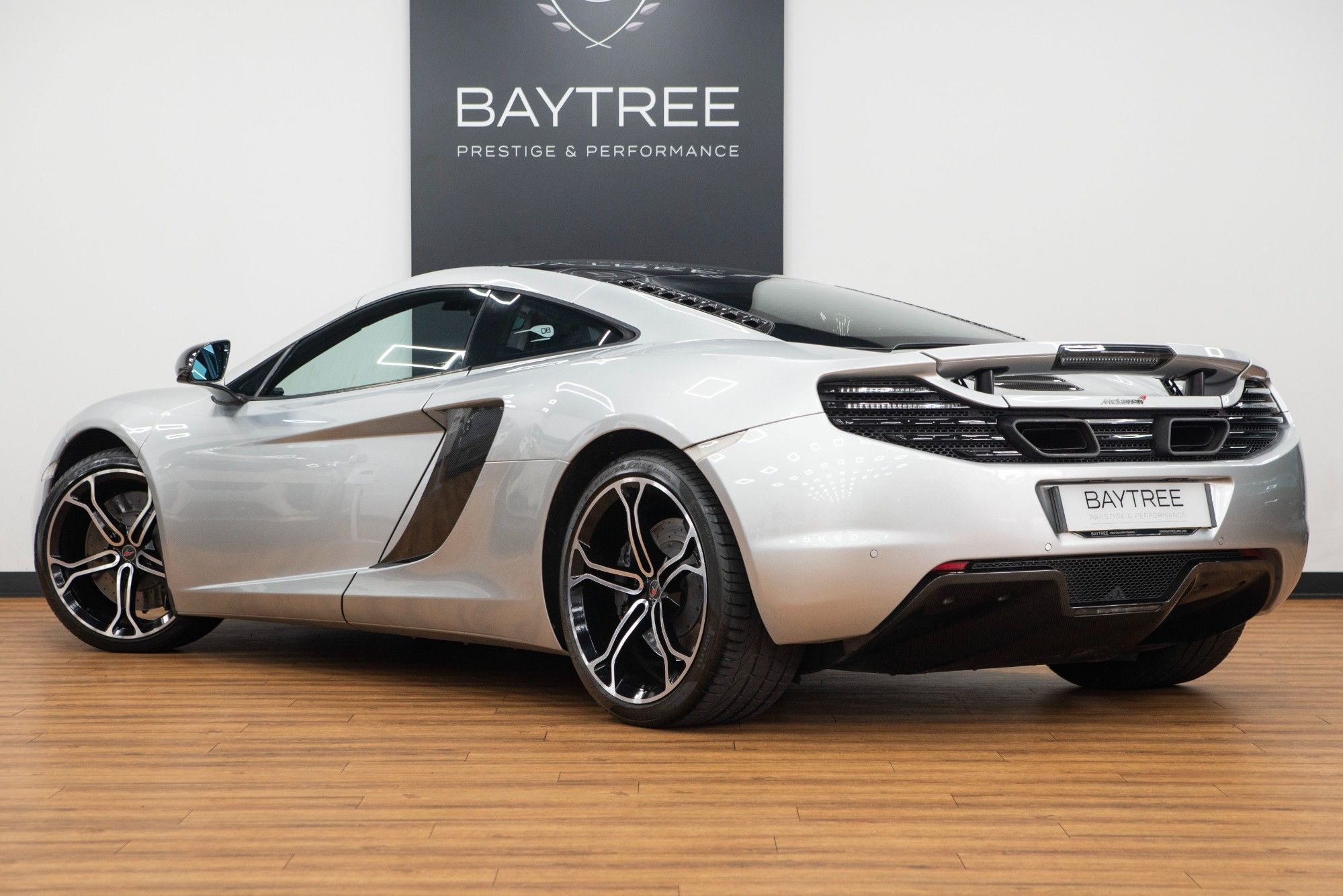 USED 2012 54 MCLAREN MP4-12C 3.8 V8 