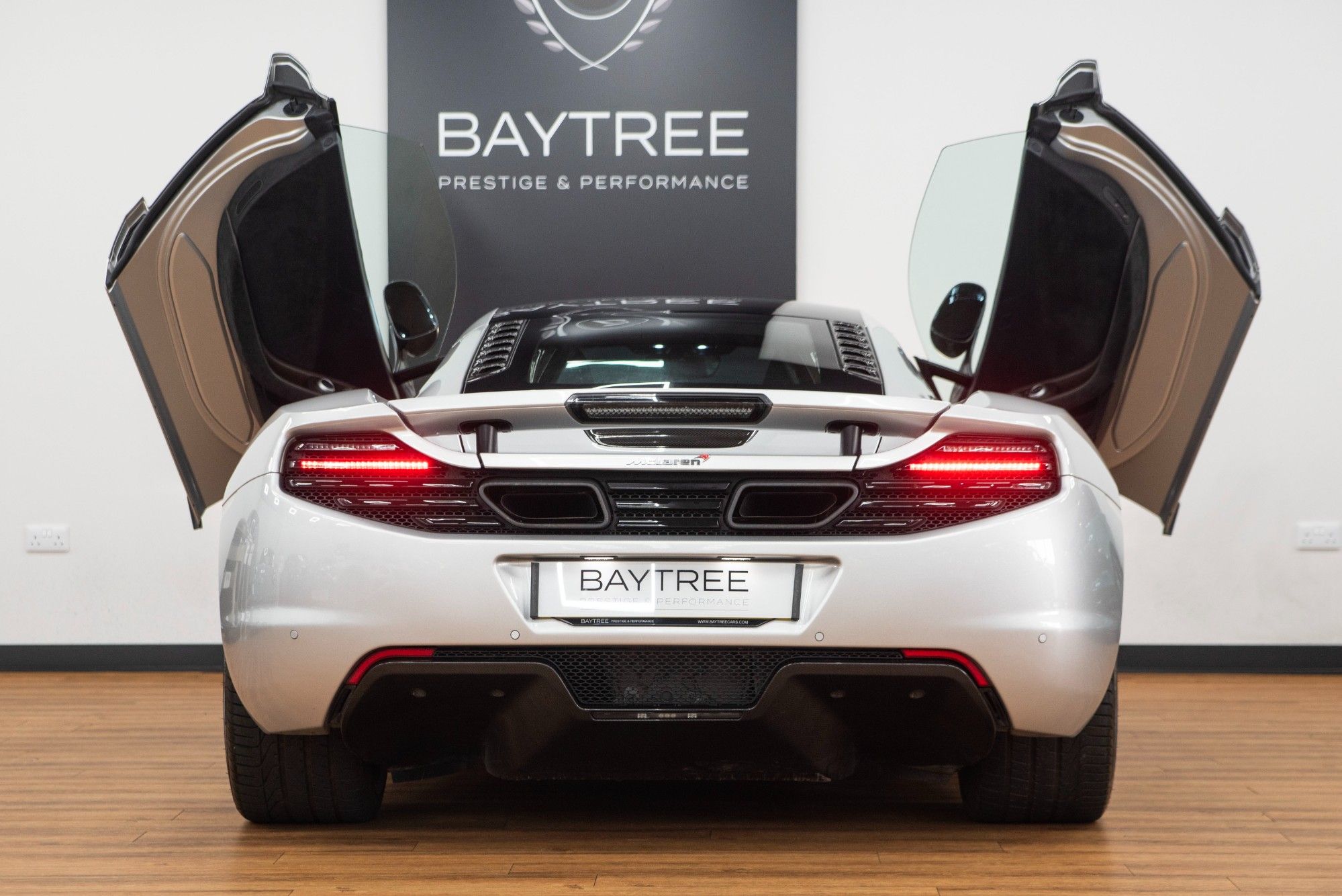 USED 2012 54 MCLAREN MP4-12C 3.8 V8 