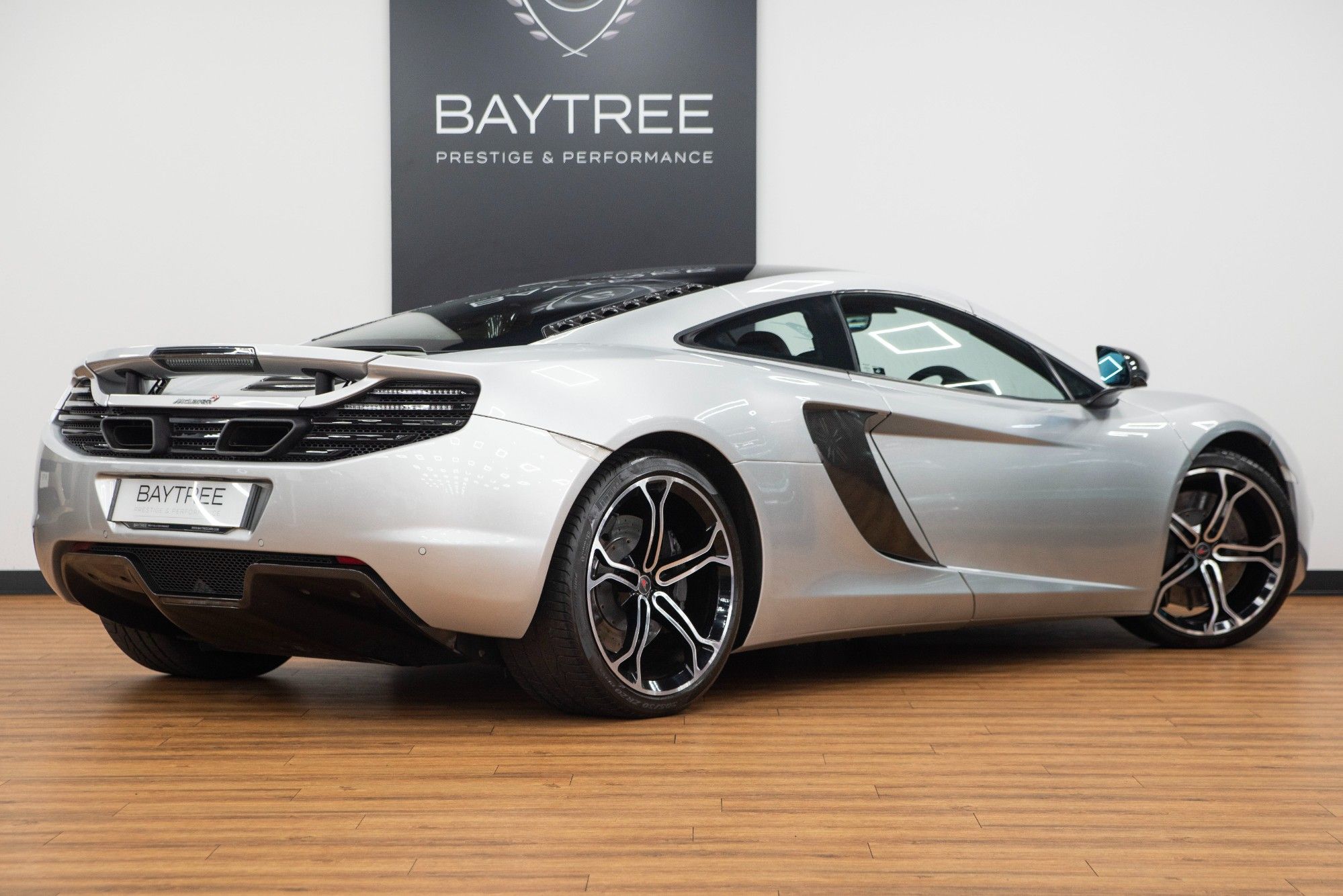 USED 2012 54 MCLAREN MP4-12C 3.8 V8 