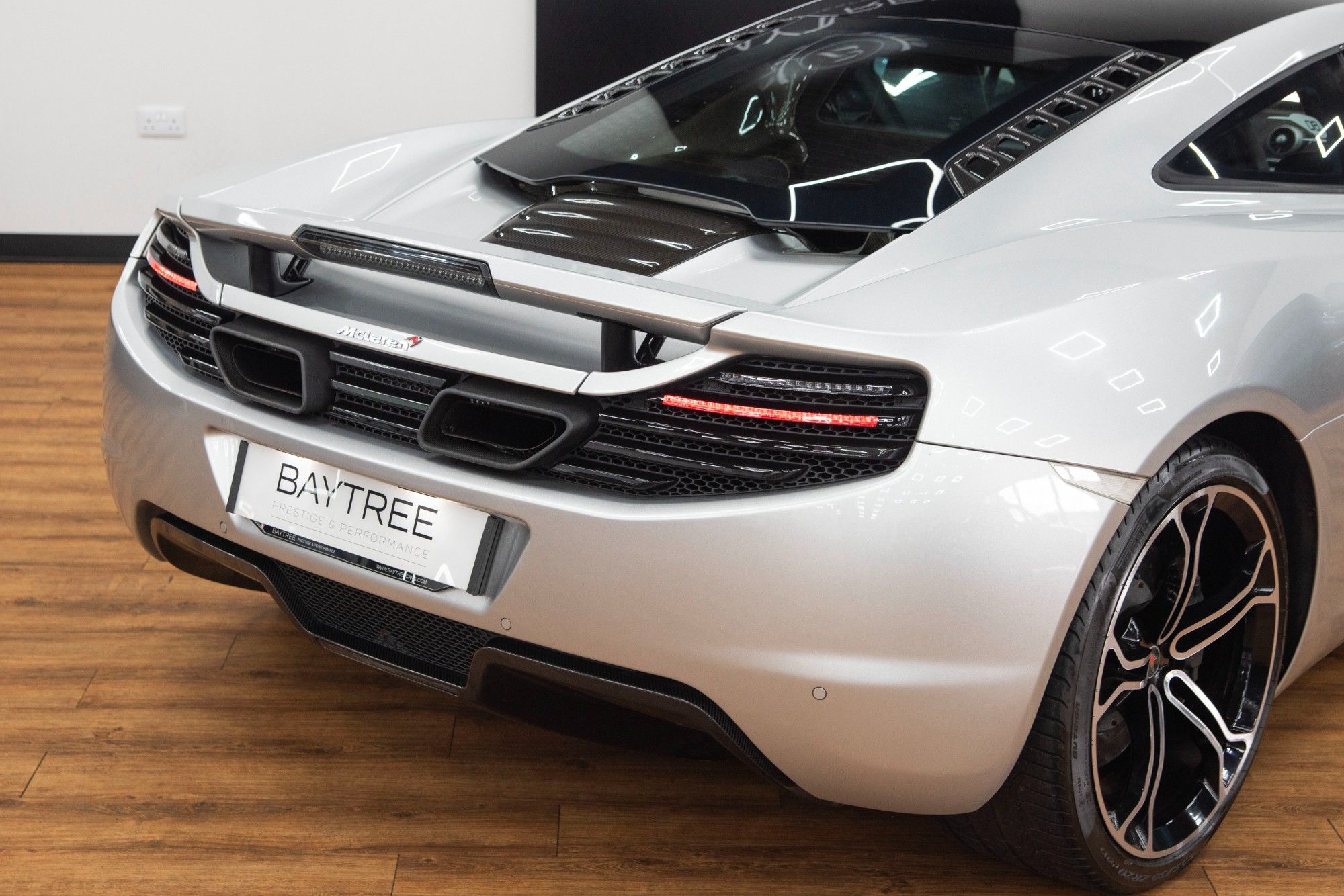 USED 2012 54 MCLAREN MP4-12C 3.8 V8 