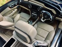 USED 2012 62 MERCEDES-BENZ SL 3.5 SL350 2d AUTO 306 BHP ONLY 1 PRIVATE OWNER FROM NEW WITH FULL SERVICE HISTORY WHICH IS MAINLY MERCEDES///PANORAMIC ROOF///AIRSCARF-NECK LEVEL HEATING///ELEC WIND DEFLECTOR//BLUETOOTH//Park Camera//Bang Olufsen BeoSound AMG///Driving Assistance Package//ActivePark Assist -includ Parktronic///75 Litre////BIG SERVICE JUST DONE BY US INCLUDING GEARBOX OIL CHANGE////// 306 BHP ONLY 1 PRIVATE OWNER FROM NEW WITH FULL SERVICE HISTORY WHICH IS MAINLY MERCEDES///PANORAMIC ROOF///AIRSCARF-NECK LEVEL HEATING///ELEC WIND DEFLECTOR//BLUETOOTH//Park Camera//Bang Olufsen BeoSound AMG///Driving Assistance Package//ActivePark Assist -includ Parktronic///75 Litre