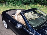 USED 2012 62 MERCEDES-BENZ SL 3.5 SL350 2d AUTO 306 BHP ONLY 1 PRIVATE OWNER FROM NEW WITH FULL SERVICE HISTORY WHICH IS MAINLY MERCEDES///PANORAMIC ROOF///AIRSCARF-NECK LEVEL HEATING///ELEC WIND DEFLECTOR//BLUETOOTH//Park Camera//Bang Olufsen BeoSound AMG///Driving Assistance Package//ActivePark Assist -includ Parktronic///75 Litre////BIG SERVICE JUST DONE BY US INCLUDING GEARBOX OIL CHANGE////// 306 BHP ONLY 1 PRIVATE OWNER FROM NEW WITH FULL SERVICE HISTORY WHICH IS MAINLY MERCEDES///PANORAMIC ROOF///AIRSCARF-NECK LEVEL HEATING///ELEC WIND DEFLECTOR//BLUETOOTH//Park Camera//Bang Olufsen BeoSound AMG///Driving Assistance Package//ActivePark Assist -includ Parktronic///75 Litre