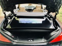 USED 2012 62 MERCEDES-BENZ SL 3.5 SL350 2d AUTO 306 BHP ONLY 1 PRIVATE OWNER FROM NEW WITH FULL SERVICE HISTORY WHICH IS MAINLY MERCEDES///PANORAMIC ROOF///AIRSCARF-NECK LEVEL HEATING///ELEC WIND DEFLECTOR//BLUETOOTH//Park Camera//Bang Olufsen BeoSound AMG///Driving Assistance Package//ActivePark Assist -includ Parktronic///75 Litre////BIG SERVICE JUST DONE BY US INCLUDING GEARBOX OIL CHANGE////// 306 BHP ONLY 1 PRIVATE OWNER FROM NEW WITH FULL SERVICE HISTORY WHICH IS MAINLY MERCEDES///PANORAMIC ROOF///AIRSCARF-NECK LEVEL HEATING///ELEC WIND DEFLECTOR//BLUETOOTH//Park Camera//Bang Olufsen BeoSound AMG///Driving Assistance Package//ActivePark Assist -includ Parktronic///75 Litre