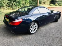 USED 2012 62 MERCEDES-BENZ SL 3.5 SL350 2d AUTO 306 BHP ONLY 1 PRIVATE OWNER FROM NEW WITH FULL SERVICE HISTORY WHICH IS MAINLY MERCEDES///PANORAMIC ROOF///AIRSCARF-NECK LEVEL HEATING///ELEC WIND DEFLECTOR//BLUETOOTH//Park Camera//Bang Olufsen BeoSound AMG///Driving Assistance Package//ActivePark Assist -includ Parktronic///75 Litre////BIG SERVICE JUST DONE BY US INCLUDING GEARBOX OIL CHANGE////// 306 BHP ONLY 1 PRIVATE OWNER FROM NEW WITH FULL SERVICE HISTORY WHICH IS MAINLY MERCEDES///PANORAMIC ROOF///AIRSCARF-NECK LEVEL HEATING///ELEC WIND DEFLECTOR//BLUETOOTH//Park Camera//Bang Olufsen BeoSound AMG///Driving Assistance Package//ActivePark Assist -includ Parktronic///75 Litre