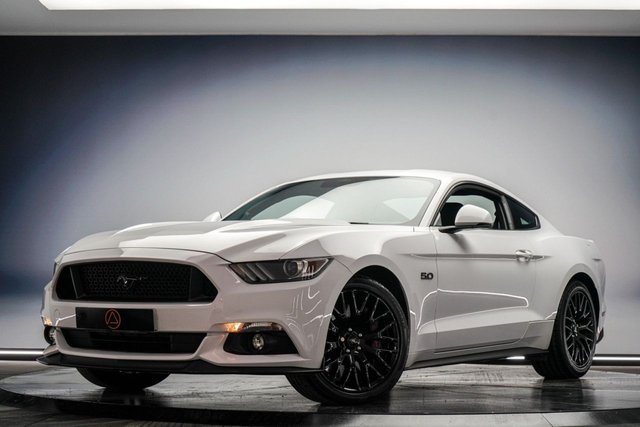 2016 R Ford Mustang 5.0 GT 2d 410 BHP