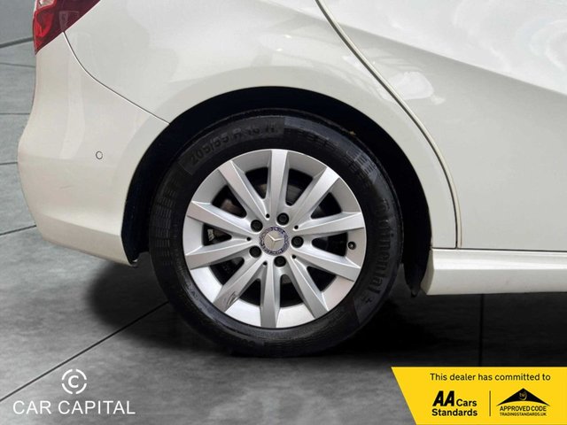 2016 Mercedes-Benz B-Class - Photo 6