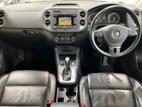 USED 2015 15 VOLKSWAGEN TIGUAN 2.0 MATCH TDI BLUEMOTION TECH 4MOTION DSG 5d 139 BHP F AND R SENSORS+BLUETOOTH+DAB