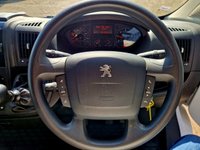 USED 2022 22 PEUGEOT BOXER 2.2 BLUEHDI 335 L3H2 PROFESSIONAL P/V 139 BHP 1 OWNER, SAT NAV, AIR CON, CRUISE