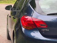 USED 2011 61 VAUXHALL ASTRA 1.7 EXCITE CDTI 5d 108 BHP 
