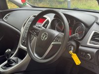 USED 2011 61 VAUXHALL ASTRA 1.7 EXCITE CDTI 5d 108 BHP 