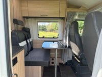 USED 2020 20 SUNLIGHT V 66 2.3  SUNLIGHT V66 MOTORHOME 2.3