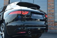 USED 2017 17 JAGUAR F-PACE 3.0 V6 S AWD 5d 296 BHP SLIDING ROOF / 360 / DIGI DASH