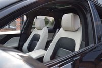USED 2017 17 JAGUAR F-PACE 3.0 V6 S AWD 5d 296 BHP SLIDING ROOF / 360 / DIGI DASH