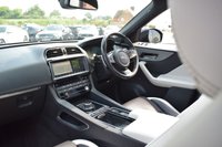 USED 2017 17 JAGUAR F-PACE 3.0 V6 S AWD 5d 296 BHP SLIDING ROOF / 360 / DIGI DASH
