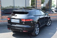 USED 2017 17 JAGUAR F-PACE 3.0 V6 S AWD 5d 296 BHP SLIDING ROOF / 360 / DIGI DASH