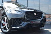 USED 2017 17 JAGUAR F-PACE 3.0 V6 S AWD 5d 296 BHP SLIDING ROOF / 360 / DIGI DASH