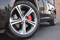 USED 2017 17 JAGUAR F-PACE 3.0 V6 S AWD 5d 296 BHP SLIDING ROOF / 360 / DIGI DASH