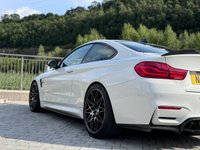 USED 2017 Y BMW M4 3.0 M4 COMPETITION 2d 444 BHP 