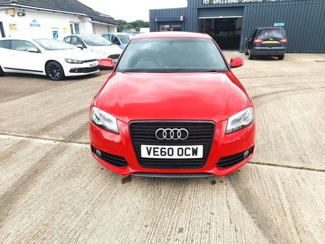 2011 AUDI A3 - Photo 2