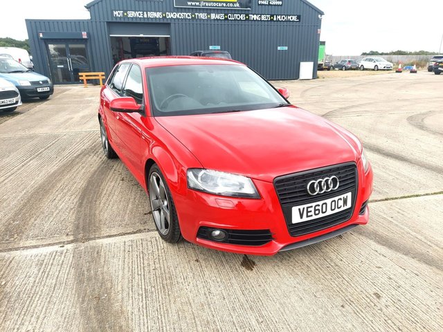 2011 AUDI A3 - Photo 3