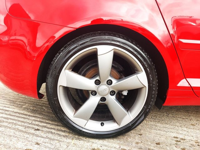 2011 AUDI A3 - Photo 6