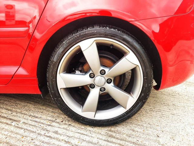 2011 AUDI A3 - Photo 11