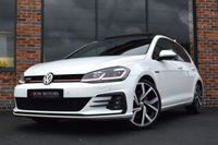 USED 2018 18 VOLKSWAGEN GOLF 2.0 GTI PERFORMANCE TSI DSG 5d 242 BHP PAN ROOF / LEATHER / 19" ALLOY