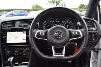 USED 2018 18 VOLKSWAGEN GOLF 2.0 GTI PERFORMANCE TSI DSG 5d 242 BHP PAN ROOF / LEATHER / 19" ALLOY