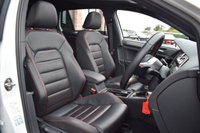 USED 2018 18 VOLKSWAGEN GOLF 2.0 GTI PERFORMANCE TSI DSG 5d 242 BHP PAN ROOF / LEATHER / 19" ALLOY