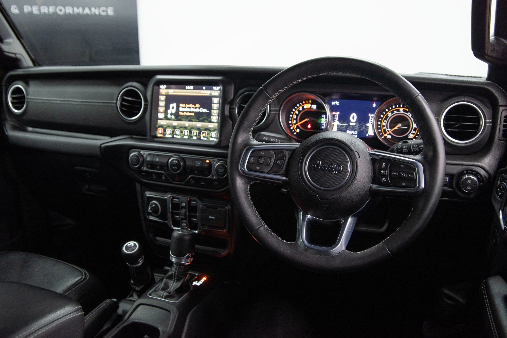 USED 2022 72 JEEP WRANGLER 2.0 OVERLAND UNLIMITED  
