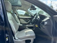 USED 2016 Y JAGUAR F-PACE 2.0 PORTFOLIO AWD 5d 178 BHP 