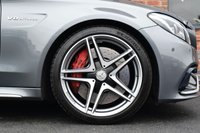 USED 2017 17 MERCEDES-BENZ C-CLASS 4.0 AMG C 63 S PREMIUM 2d 503 BHP HUD / DRIVER ASSIST / CARBON
