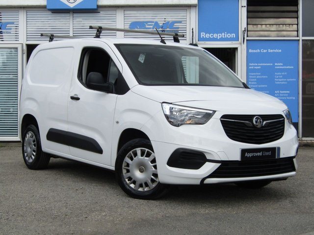 2020 20 Vauxhall Combo 1.5 L1H1 2300 SPORTIVE S/S 101 BHP