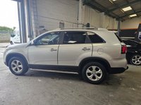 USED 2015 P KIA SORENTO 2015 2.2 CRDI KX-2 5d 194 BHP Lovely and spacious car 7 seater