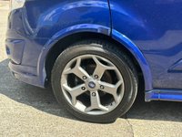 USED 2015 65 FORD TRANSIT CUSTOM 2.2 290 Sport Van Ltd Edn LIMITED LR P/V 153 BHP 