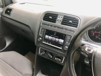 USED 2015 15 VOLKSWAGEN POLO 1.0 SE 5d 60 BHP FULL VW/SPECIALIST SERVICE HISTORY X10 STAMPS+CAMBELT RENEWED////AIRCON//ALLOYS//BLUETOOTH//DAB//20 POUND ROAD TAX//PARK PILOT FRONT AND REAR 60 BHP FULL VW/SPECIALIST SERVICE HISTORY X10 STAMPS+CAMBELT RENEWED////AIRCON//ALLOYS//BLUETOOTH//DAB//20 POUND ROAD TAX//PARK PILOT FRONT AND REAR