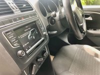 USED 2015 15 VOLKSWAGEN POLO 1.0 SE 5d 60 BHP FULL VW/SPECIALIST SERVICE HISTORY X10 STAMPS+CAMBELT RENEWED////AIRCON//ALLOYS//BLUETOOTH//DAB//20 POUND ROAD TAX//PARK PILOT FRONT AND REAR 60 BHP FULL VW/SPECIALIST SERVICE HISTORY X10 STAMPS+CAMBELT RENEWED////AIRCON//ALLOYS//BLUETOOTH//DAB//20 POUND ROAD TAX//PARK PILOT FRONT AND REAR