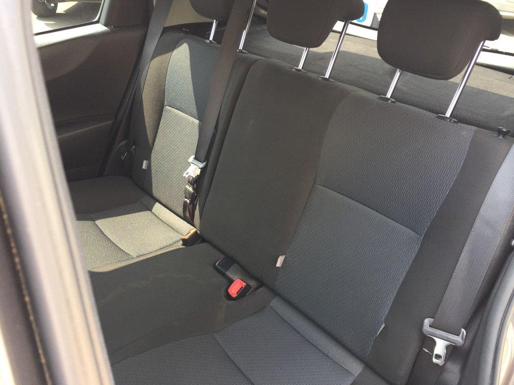 USED 2014 14 TOYOTA YARIS 1.5 HYBRID ICON PLUS 5d 61 BHP FULL SERVICE HISTORY