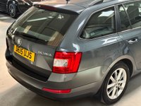 USED 2015 15 SKODA OCTAVIA 1.6 ELEGANCE TDI CR 5d 104 BHP FRONT+REAR PARK+DAB+++