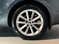 USED 2015 15 SKODA OCTAVIA 1.6 ELEGANCE TDI CR 5d 104 BHP FRONT+REAR PARK+DAB+++