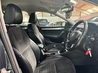 USED 2015 15 SKODA OCTAVIA 1.6 ELEGANCE TDI CR 5d 104 BHP FRONT+REAR PARK+DAB+++