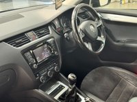 USED 2015 15 SKODA OCTAVIA 1.6 ELEGANCE TDI CR 5d 104 BHP FRONT+REAR PARK+DAB+++