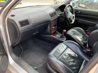USED 2001 Y VOLKSWAGEN GOLF 2.8 V6 4MOTION 5d 204 BHP 