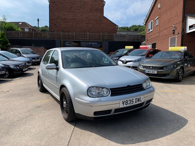 View our VOLKSWAGEN GOLF