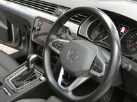USED 2022 22 VOLKSWAGEN PASSAT 1.4 GTE DSG PHEV 5d 215 BHP SAT NAV HEATED LEATHER INTERIOR CRUISE CONTRIOL PARKING SENSORS 1 OWNER SERVICE HISTORY VW WARRANTY TILL JUNE 2025