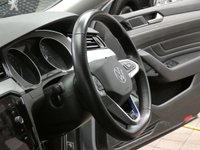 USED 2022 22 VOLKSWAGEN PASSAT 1.4 GTE DSG PHEV 5d 215 BHP SAT NAV HEATED LEATHER INTERIOR CRUISE CONTRIOL PARKING SENSORS 1 OWNER SERVICE HISTORY VW WARRANTY TILL JUNE 2025